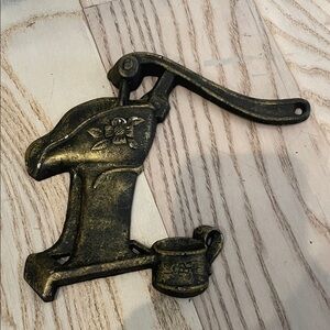 Vintage metal Wall-Mounted well pump